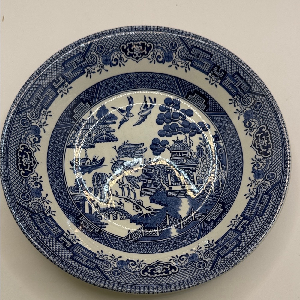 Blue Willow by Churchill England bowl 8” across